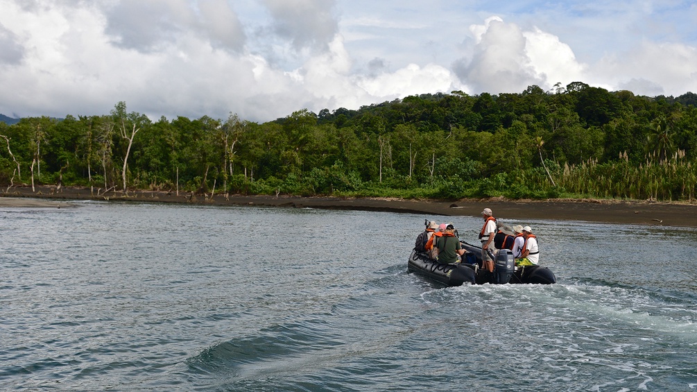 Schlauchbootfahrt auf dem Mecana River