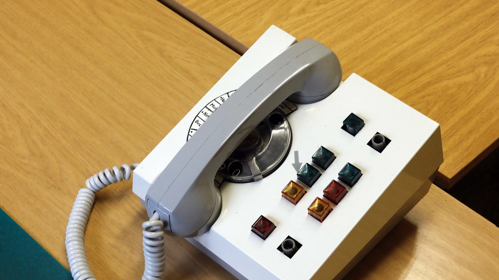 Altes Telefon aus der DDR