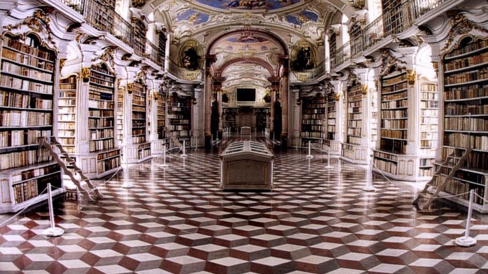 Die größte Klosterbibliothek der Welt,die des 1074 gegründeten Benediktinerstiftes Admont in der Steiermark.