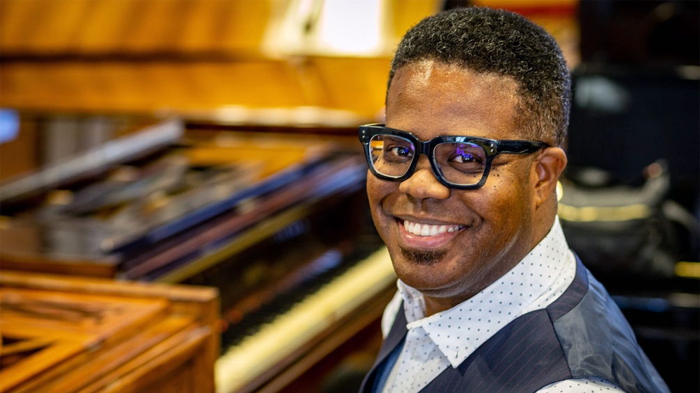 Iván "Melón" Lewis