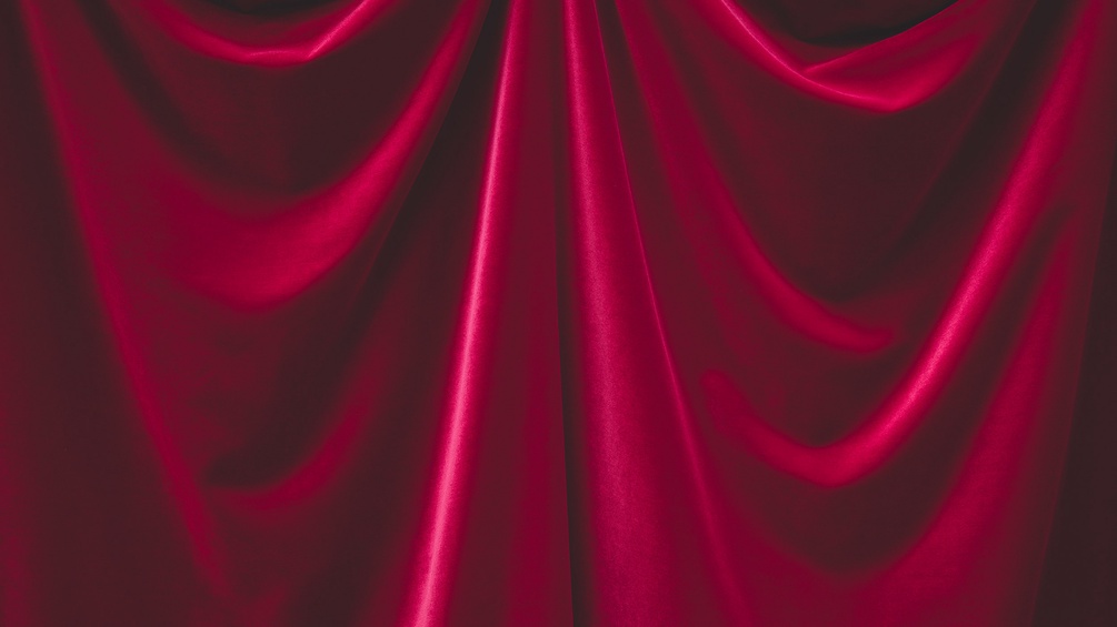 Roter Samtvorhang