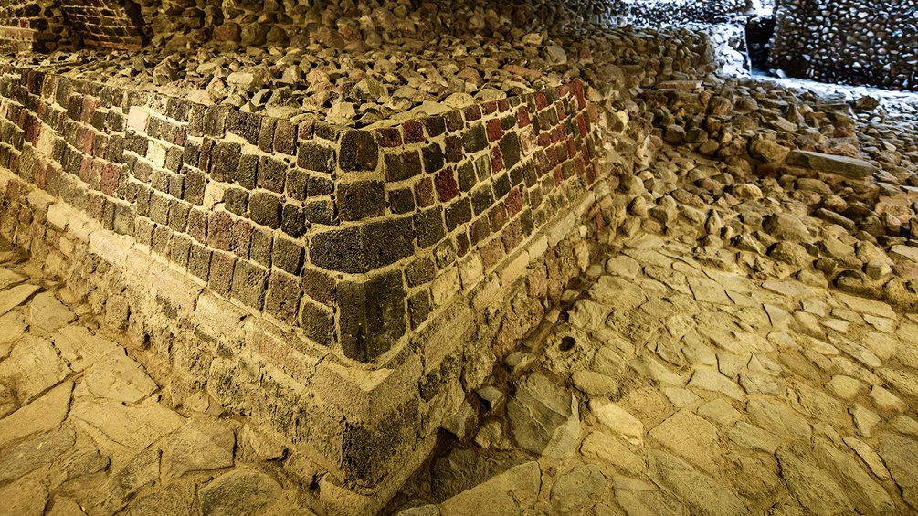 Ausgrabungen des Ehecatl-Tempels, Nachbartempel des Großen Tenochtitlan
