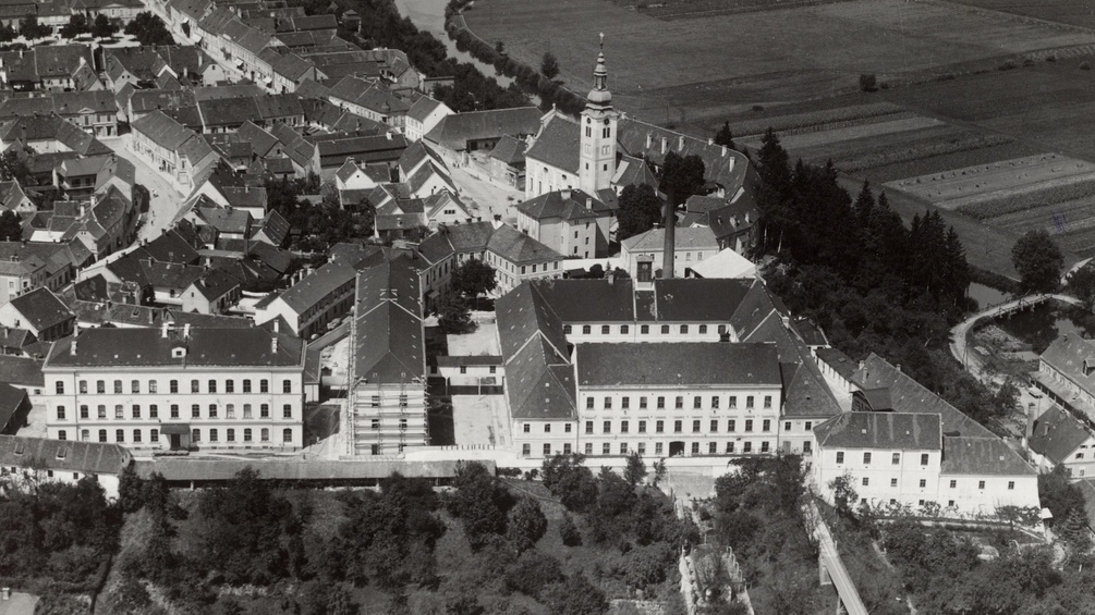 PICTUREDESK.COM/ÖNB-BILDARCHIV/AUSTRO FLUG Altes Foto der Tabakfabrik Fürstenfeld