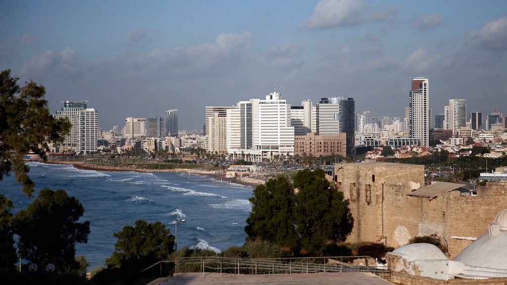 Die Skyline von Tel Aviv, fotografiert aus Jaffa