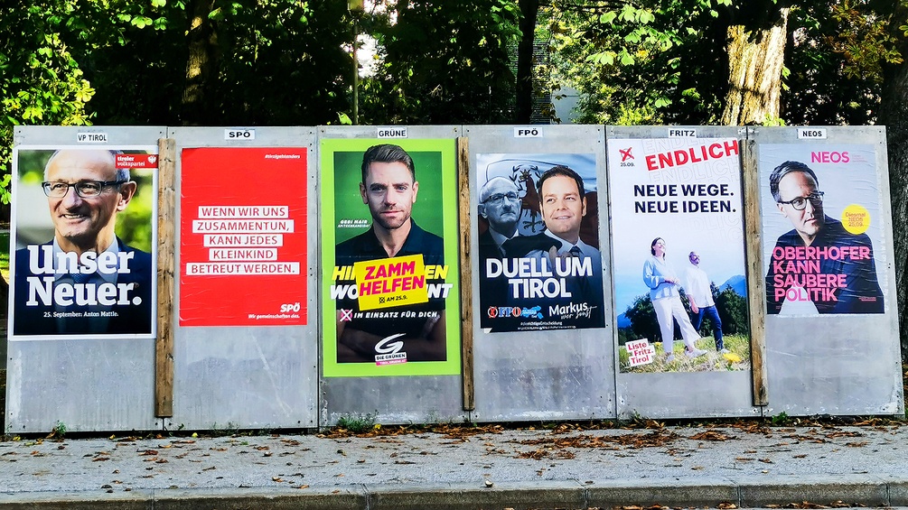 Wahlkampfplakte in Tirol