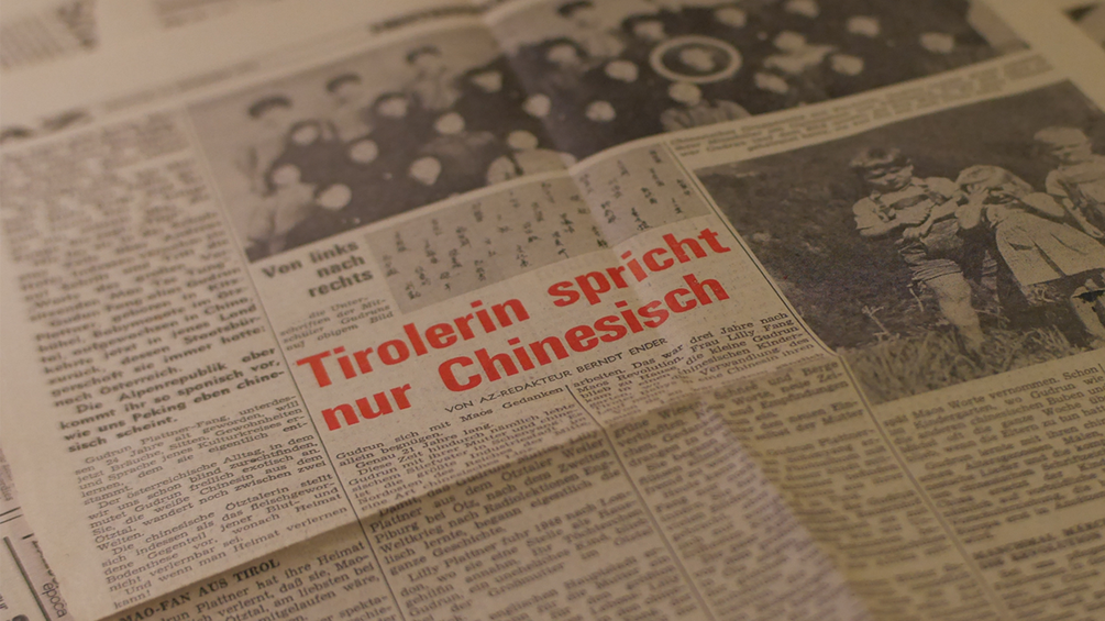 Zeitungsartikel mit dem Titel "Tirolerin spricht nur Chinesisch".