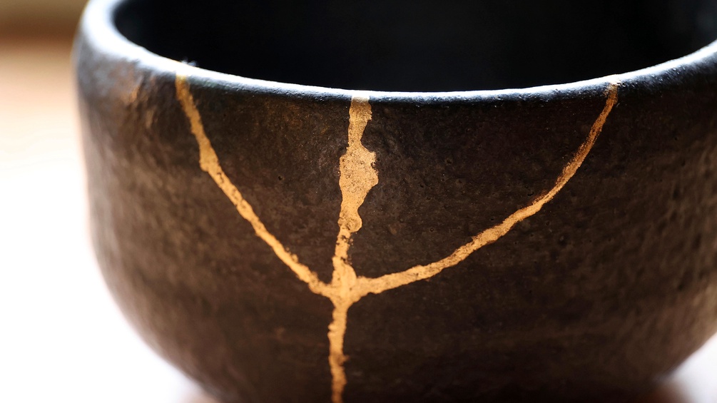 Reparierte Schüssel: Kintsugi