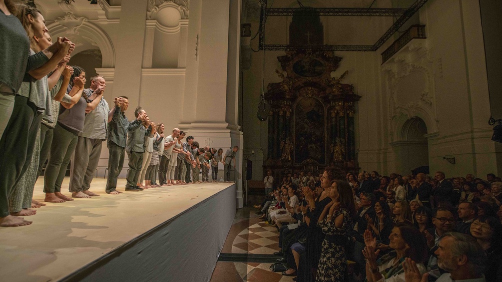 Lagrime di San Pietro 2019: Grant Gershon (Dirigent), Peter Sellars (Regie), Los Angeles Master Chorale