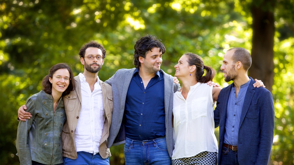 Ensemble a nocte temporis