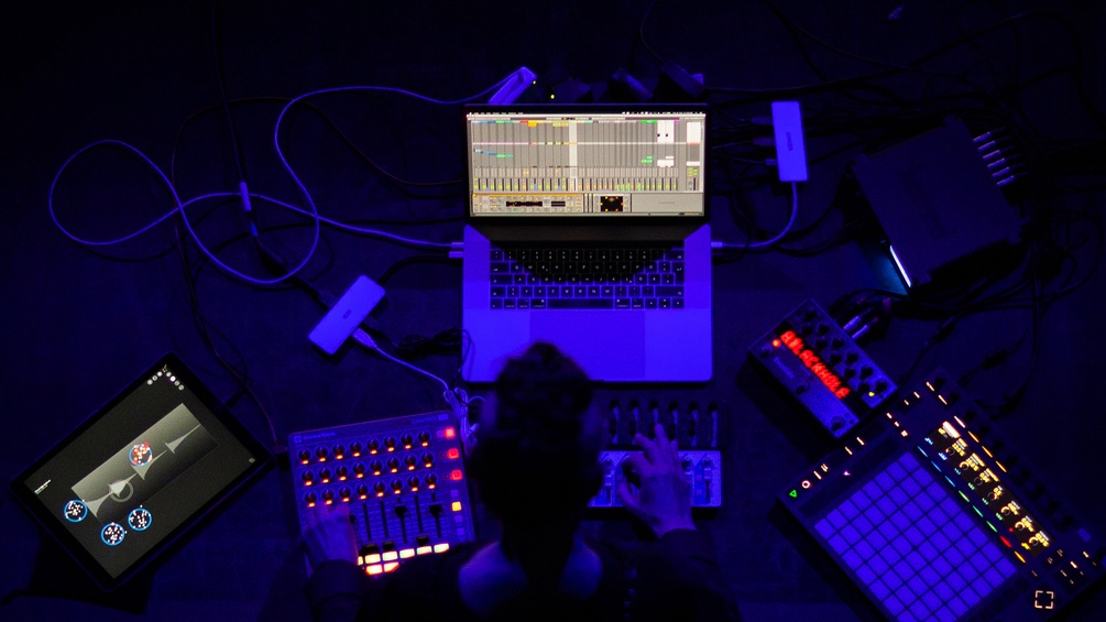 ORF/MUSIKPROTOKOLL/MARTIN GROSS Electric Indigo