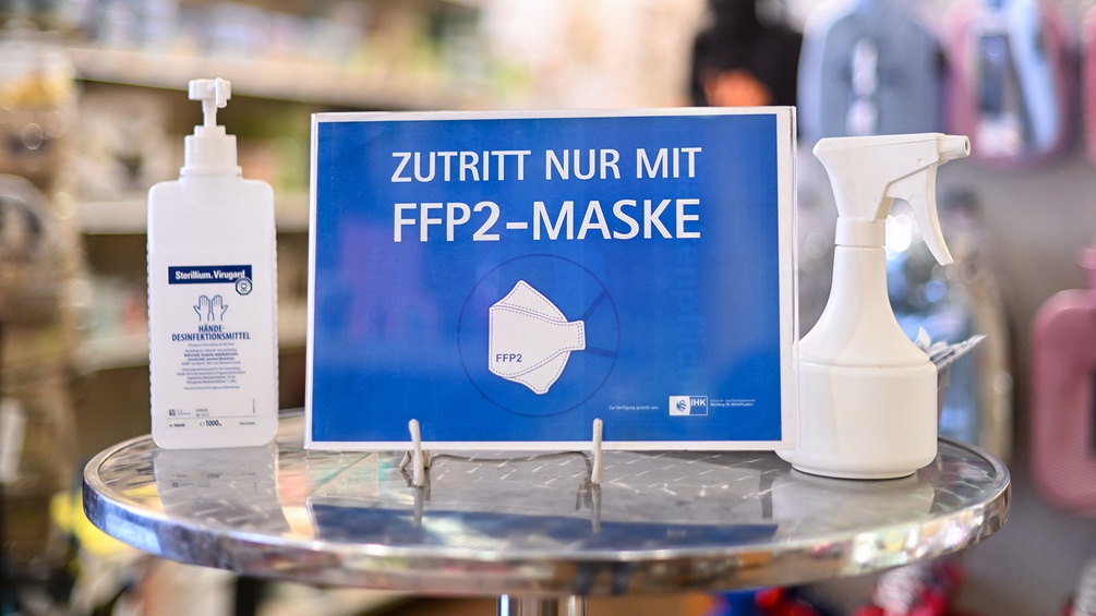 FFP2-Masken-Schild