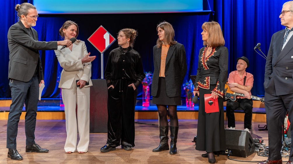 Andreas Jungwirth, Elisabeth Weilenmann, Lou Strenger, Susanne Hofinger, Doris Glaser und Roland Koch