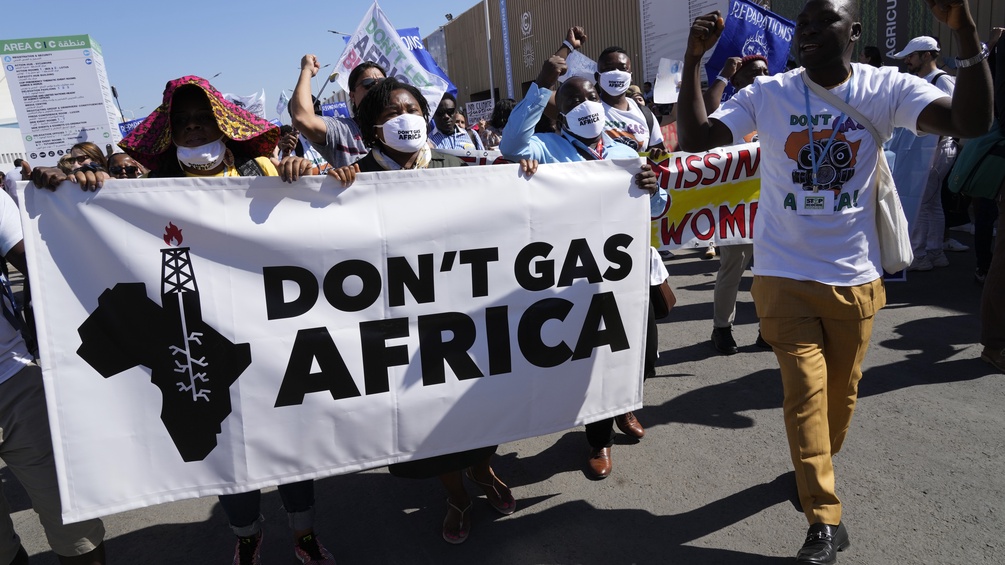 Demonstranten, Don't Gas Africa