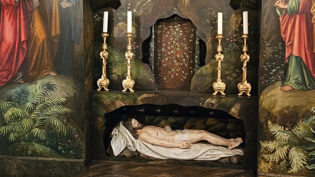 "Heiliges Grab" in der Pfarrkirche Straning