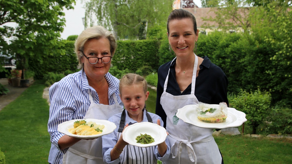 Lisl Wagner-Bacher, Tochter Susanne Bacher-Dorfer und Enkeltochter Florentine