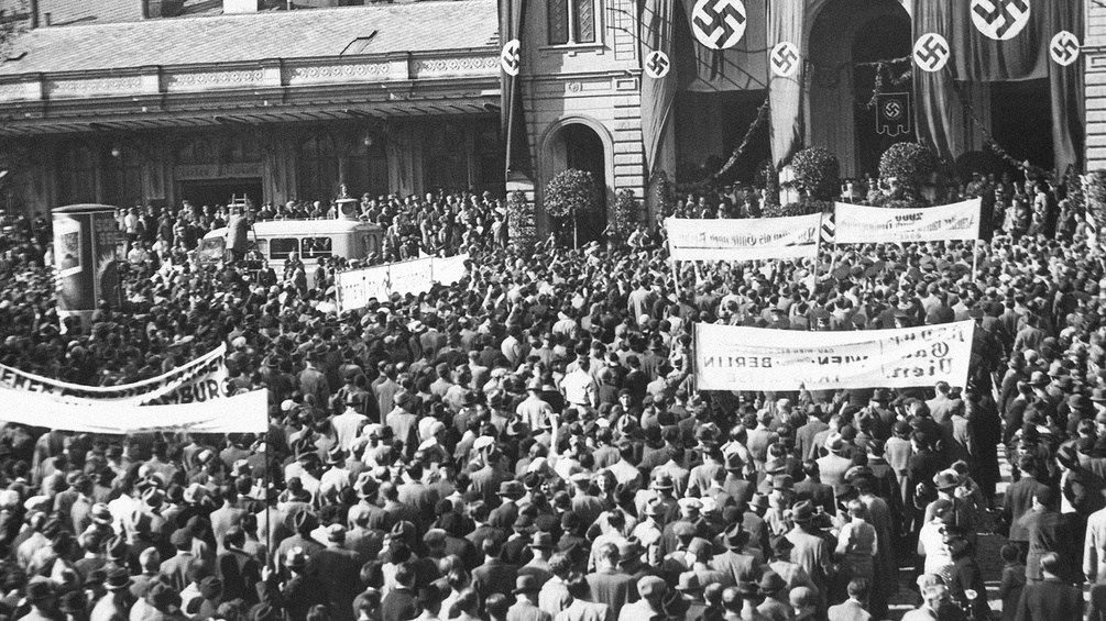 Aufmarsch Nationalsozialistischer Anhänger, 1938