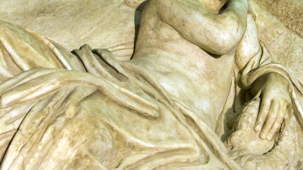 AP/RICHARD DREW Sleeping Beauty, Statue, schlafende Schönheit