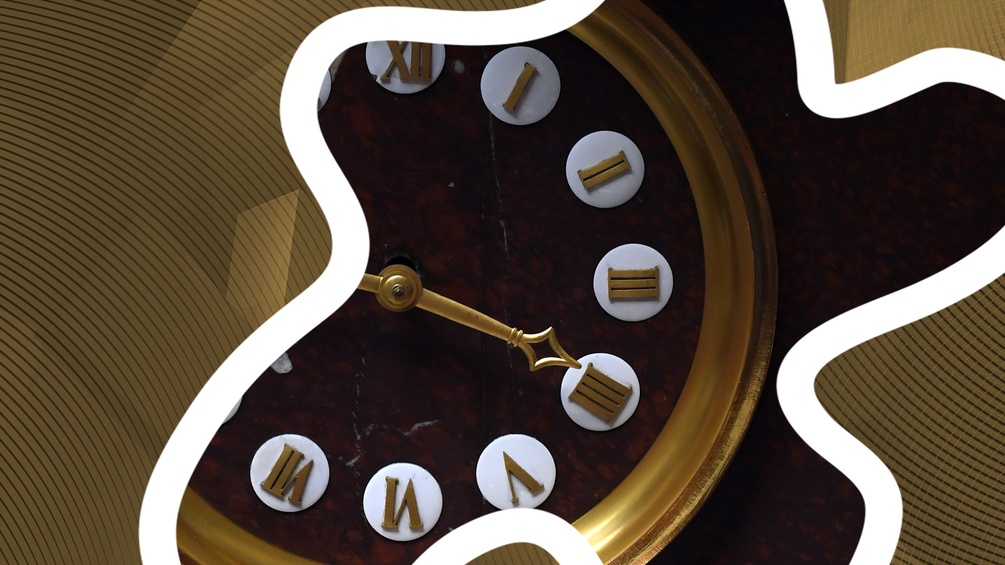 AFP/CHRISTOPHE ARCHAMBAULT/ORF/ISABELLE ORSINI-ROSENBERG Eine Uhr in einer Blase