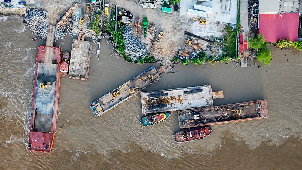 Frachtschiffe in Guyana