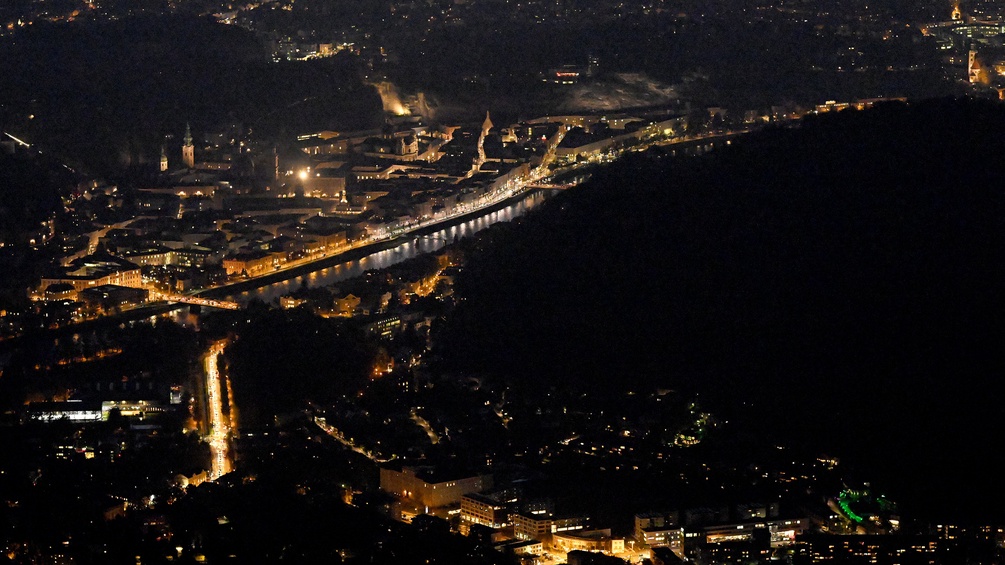 Salzburg bei Nacht, Illustration zu Lichtverschmutzung