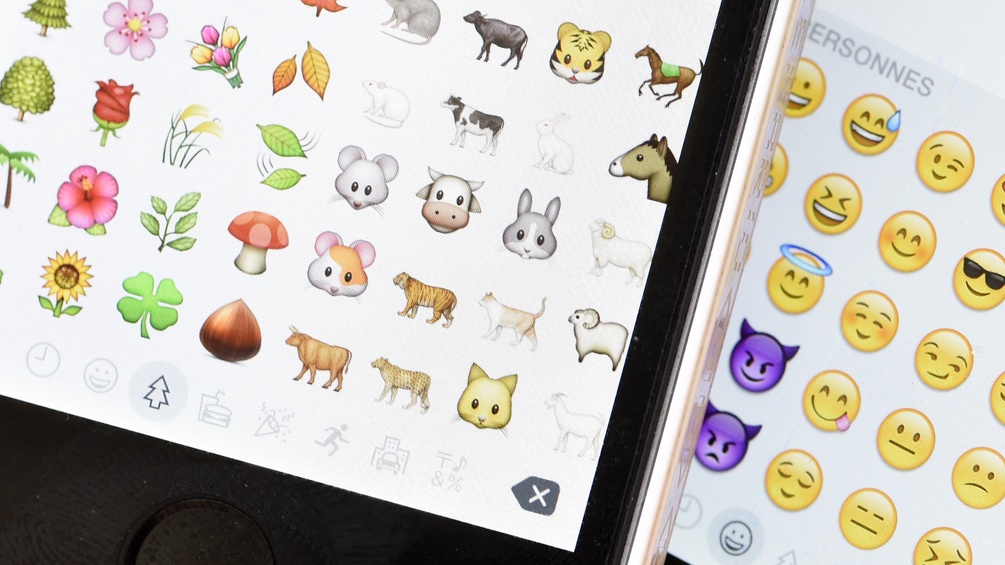 Emojis auf Handydisplays