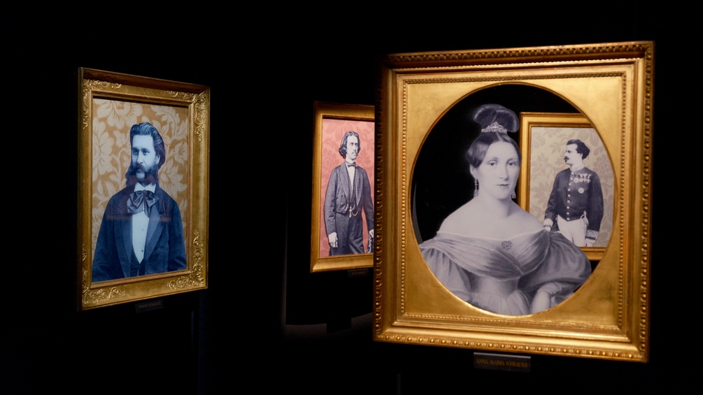 Porträts der Familie Strauss