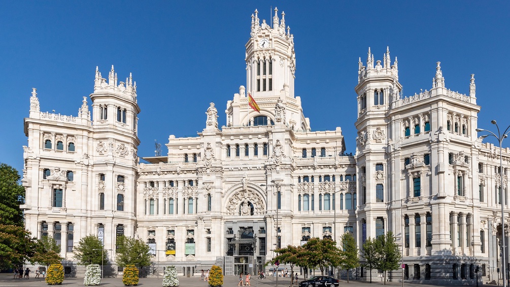 Palacio de Cibeles in Madrid