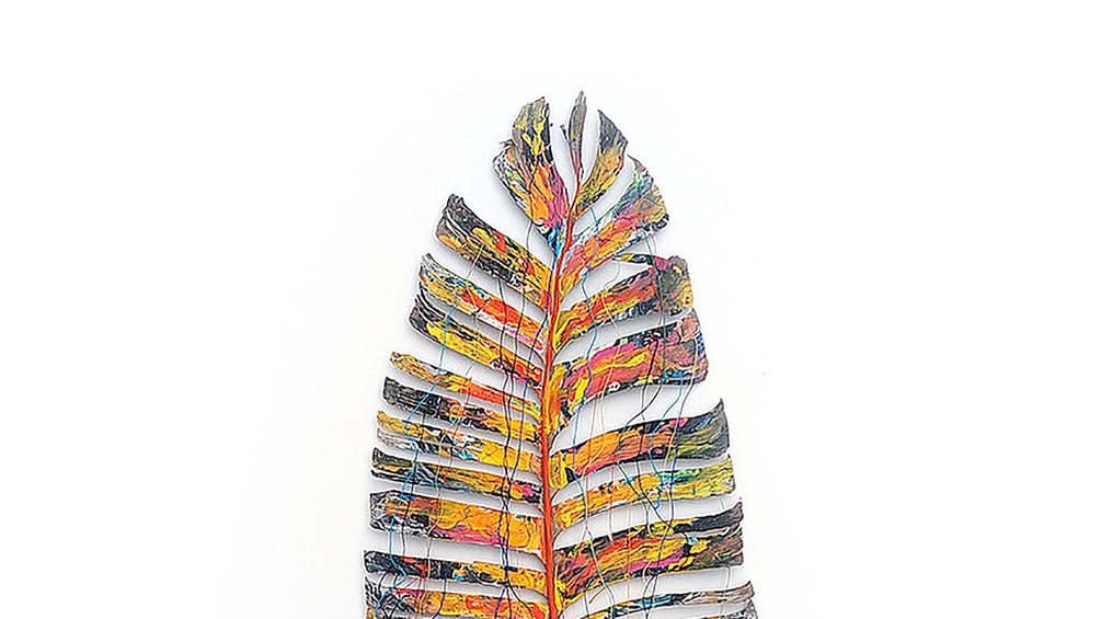 ANDORRER Blattscape No 357, 2024 | 60 x 140 cm | Bananenblatt, Musa sp., Acryl, Öl, Tusche, Garn (Ausschnitt)