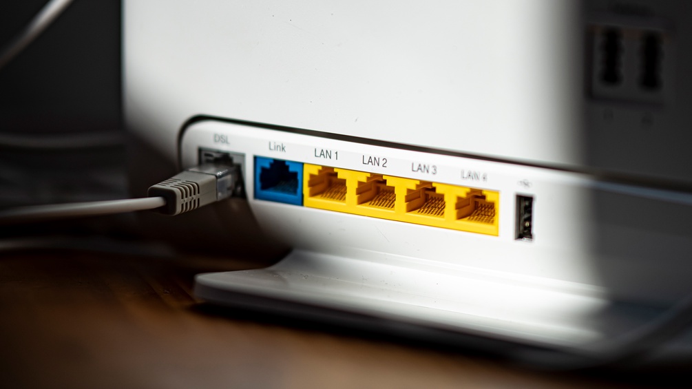 Rückseite eines Routers