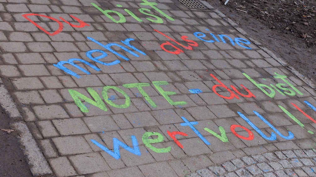 Zuspruch auf dem Boden