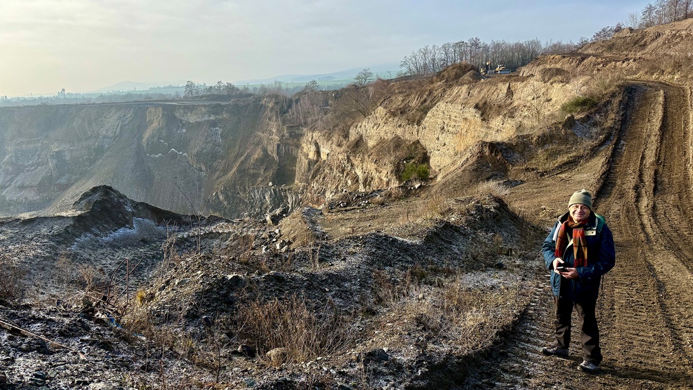 Aniello di Iorio in der Eifel, im größten Vulkangebiet Mitteleuropas