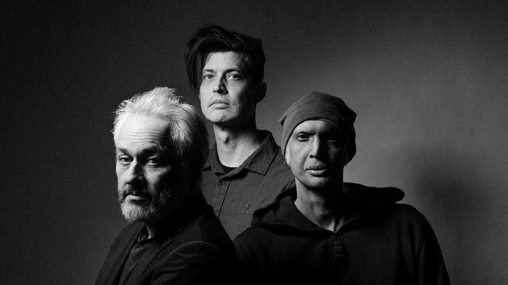 Ceramic Dog: Marc Ribot- guitar/vocals, Shahzad Ismaily- bass, Chess Smith- drums.