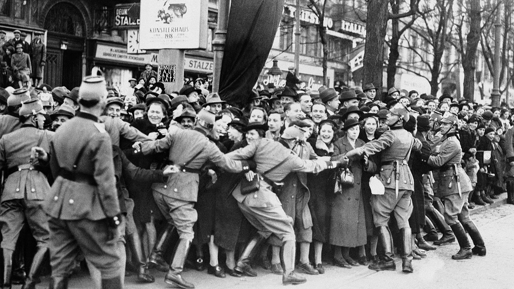 Nazi-Sympathisanten in Wien, 11. März 1938