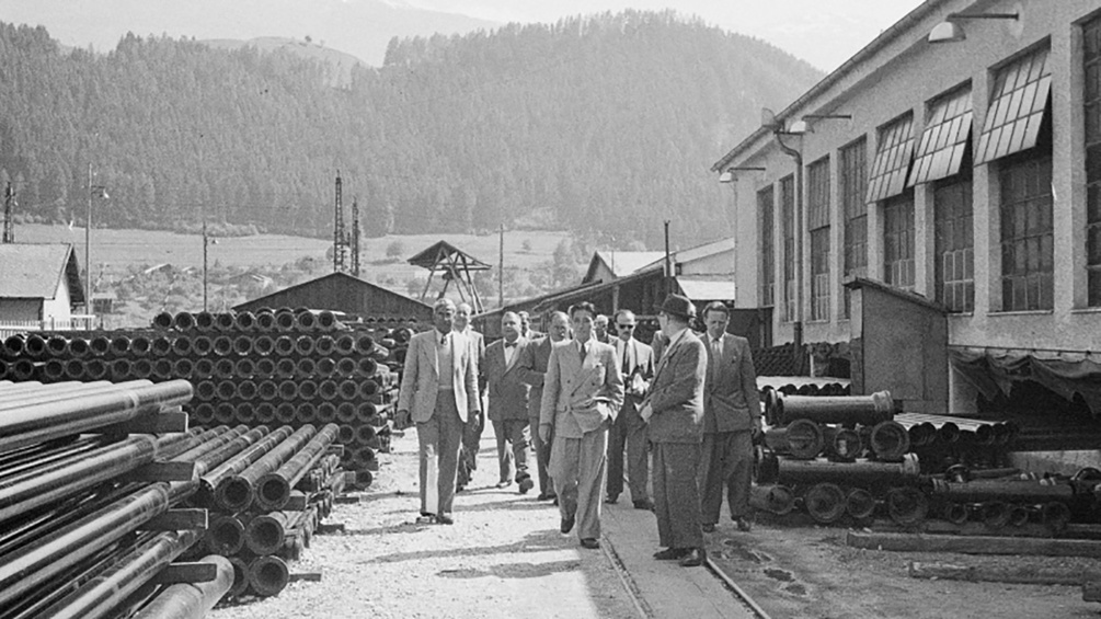 Besichtigungsrundgang bei den Röhrenwerken von Hall i. Tirol