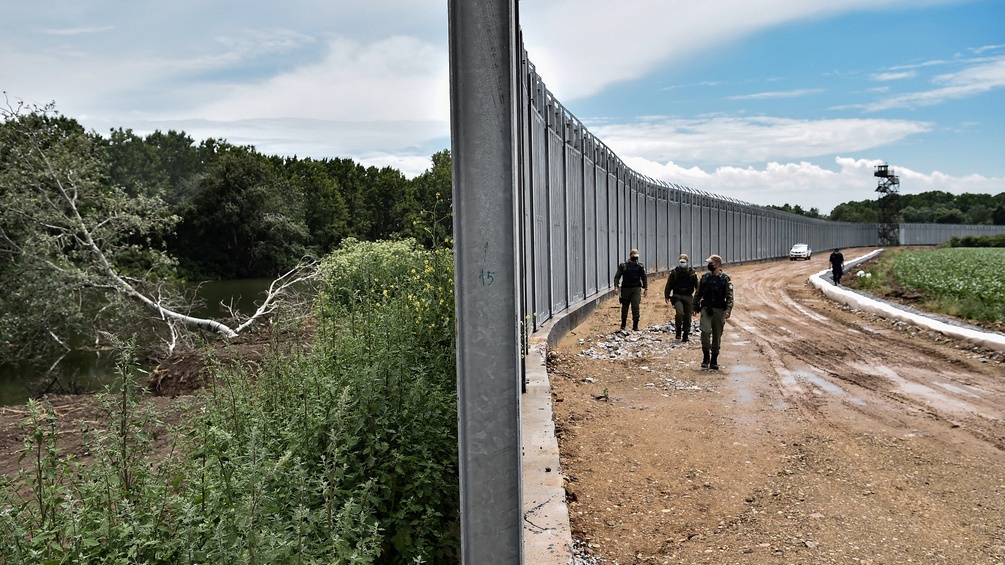 Die Mauer an der Grenze Griechenlands und der Türkei.