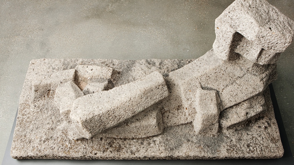 BELVEDERE/HARALD EISENBERGER Fritz Wotruba, Große liegende Figur, 1951-53 (Ausschnitt)