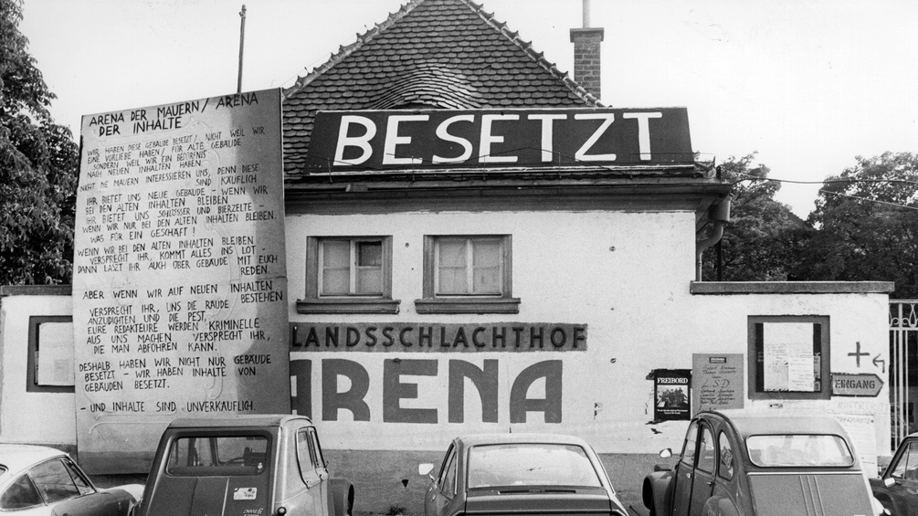 Arena - besetzt. Teilansicht des ehemaligen Auslandsschlachthof St. Marx.
