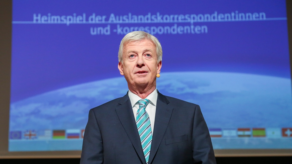 ROLAND ADROWITZER © ORF GüNTHER PICHLKOSTNER Porträt von Roland Adrowitzer