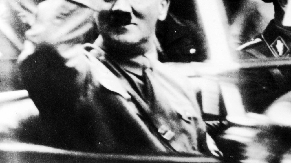 PICTUREDESK.COM/AKG-IMAGES Adolf Hitler