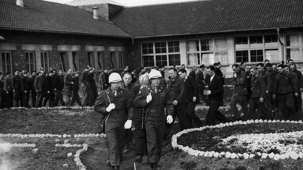 Gerichtsverhandlung, Mauthausen-Prozesse, Angeklagte, darunter 55 SS-Angehörige