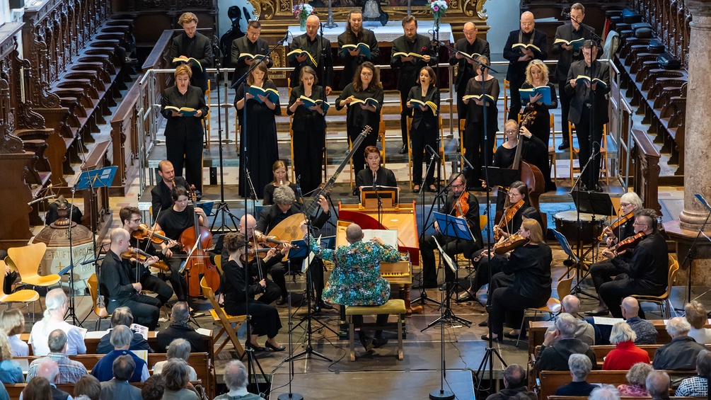 Chor & Orchester der Capella Cracoviensis (Polen), Harapha Jan Tomasz Adamus (Cembalo & Leitung) 