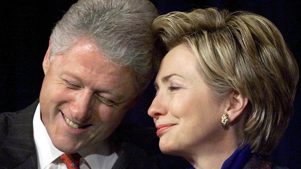  Bill und Hillary Clinton 