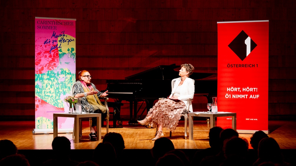 Gerda Fröhlich und Renata Schmidtkunz