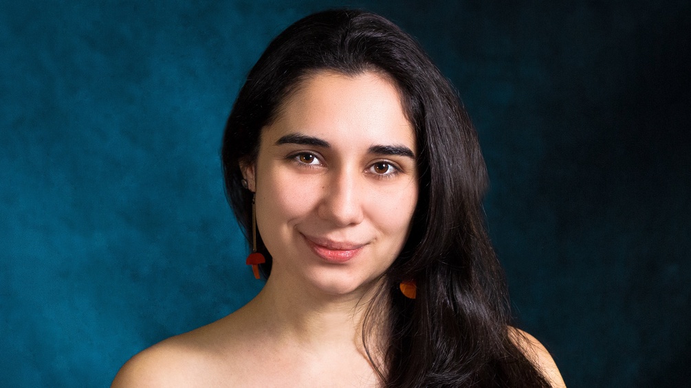 ANNABELLA SCHNABEL Fatima Szalay