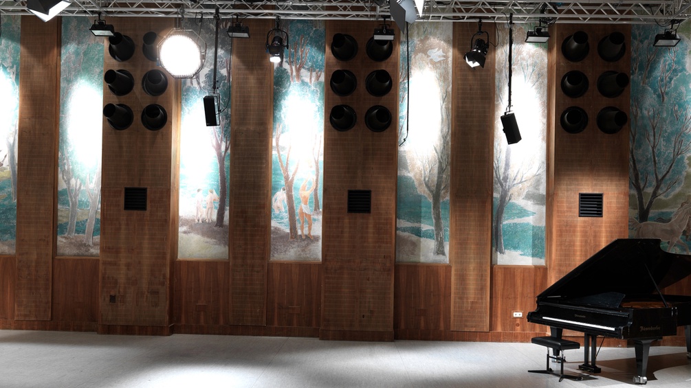 Studio 3