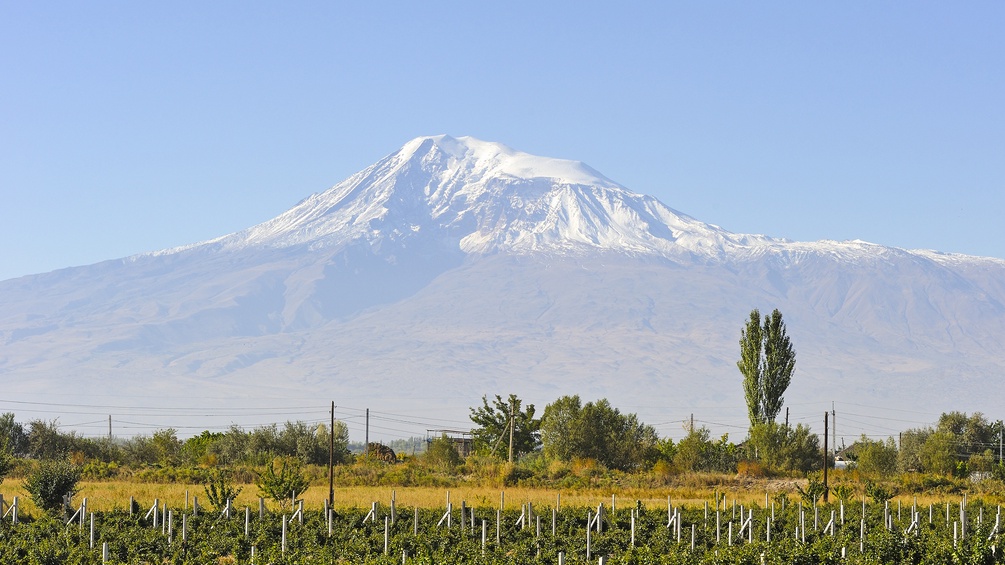 PICTUREDESK.COM/LOOKPHOTOS/CHRISTIAN GOUPI Berg Ararat