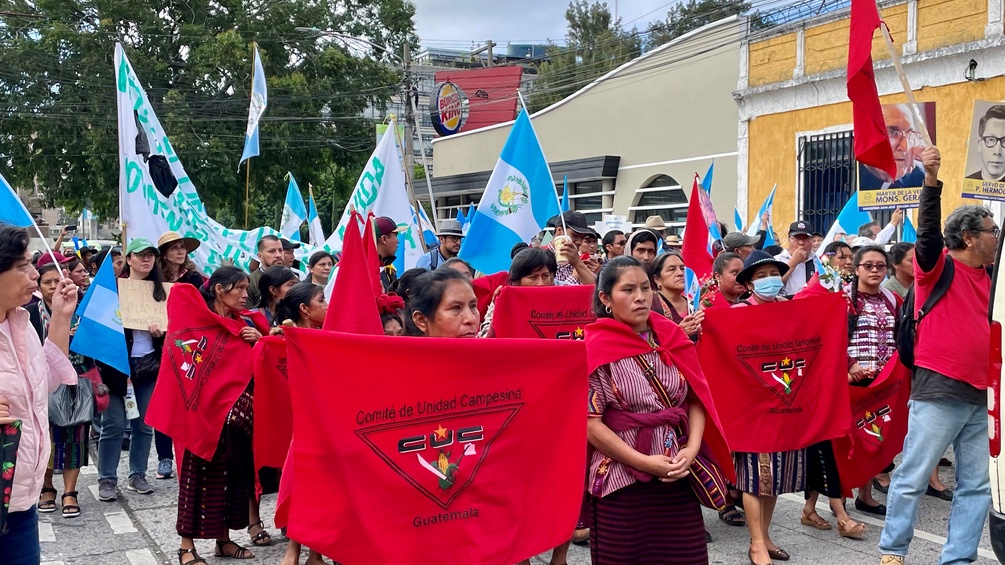 Indigene in Guatemala demonstrieren