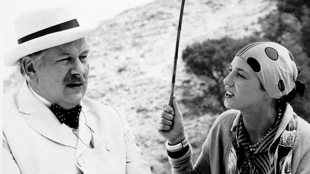 Peter Ustinov (Hercule Poirot), Jane Birkin (Christine Redfern)