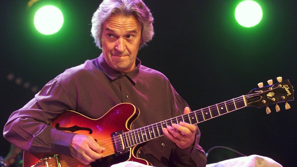 John McLaughlin, 2001