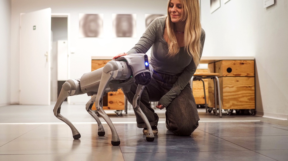 Me & the Machines with Roboterhund GO2